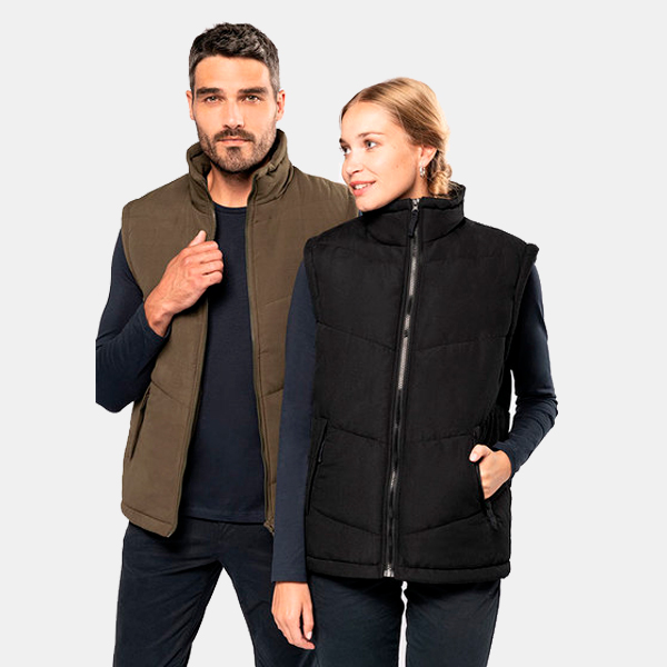 Chaleco-Unisex-Calentador-con-Forro-Polar-Kariban-negro-ejemplo-mujer-y-hombre-frente